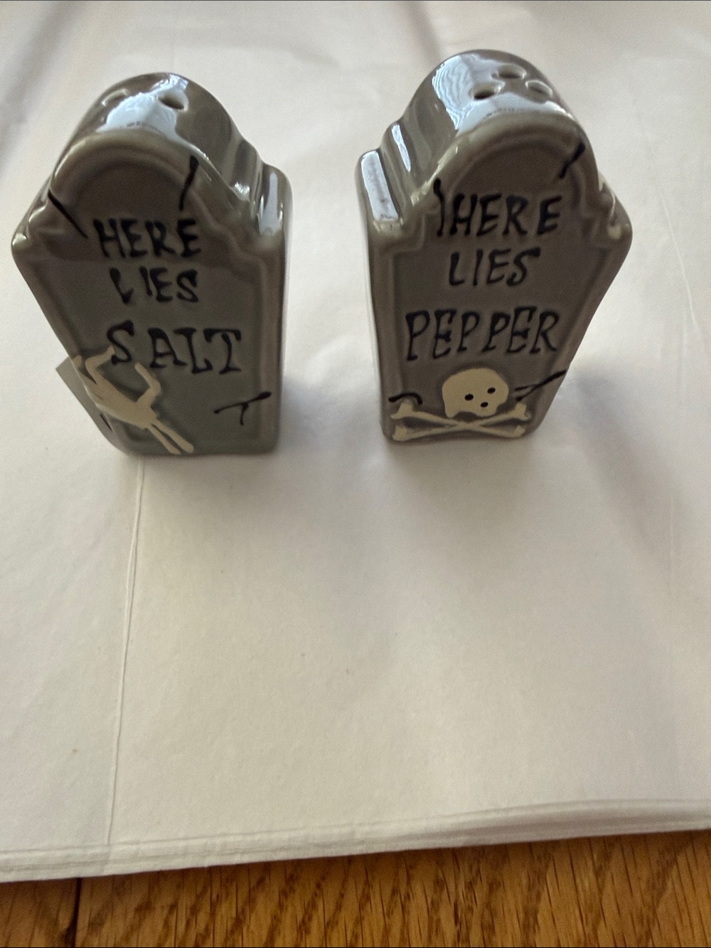 Cracker Barrel Gray Tombstone 'Here Lies' Salt & Pepper Shakers